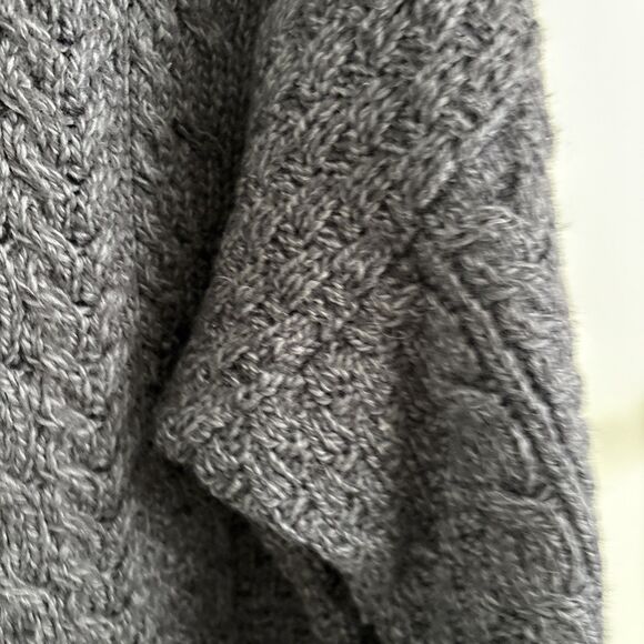 EUC Shannon Woolen Mills Ireland Sweater Fisherman Cable Merino Wool Women's M - Picture 6 of 11